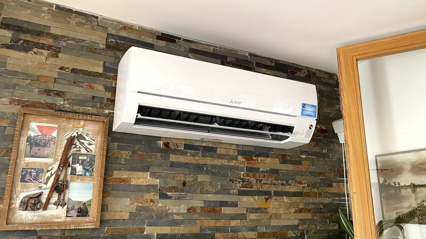 Installation de split intérieur Mitsubishi Electric HR à Paulhan
