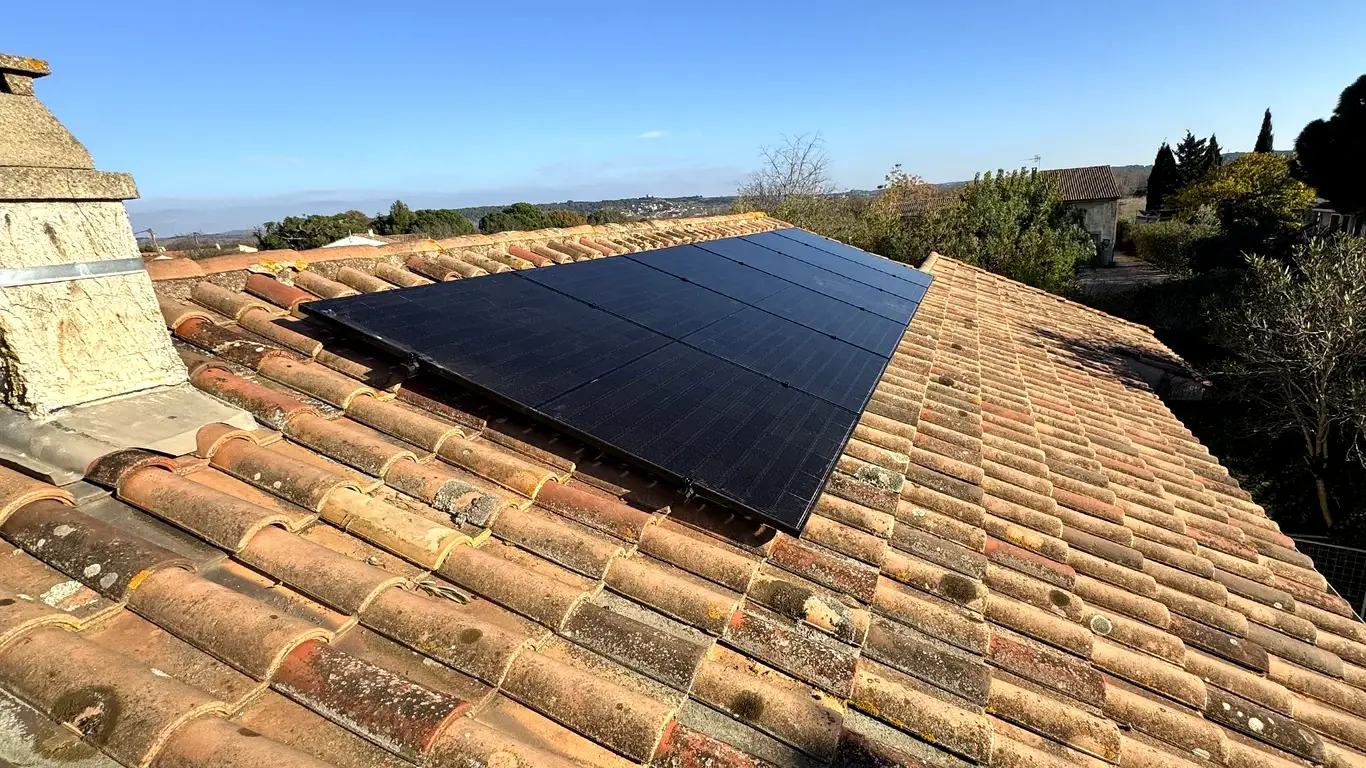 Installation panneaux photovoltaïque d'une puissance de 3 kWc à Paulhan