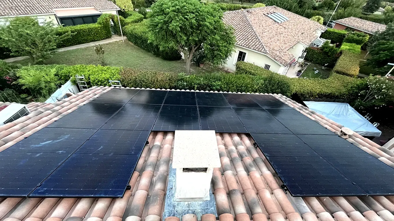 Installation panneaux photovoltaïque d'une puissance de 6,8KW à Montagnac