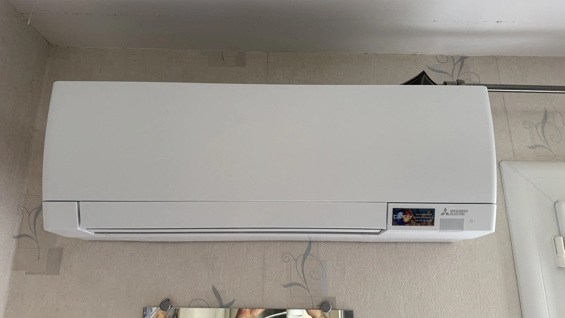 Unité intérieure Mitsubishi MSZ-AY15-VGK installée à Paulhan