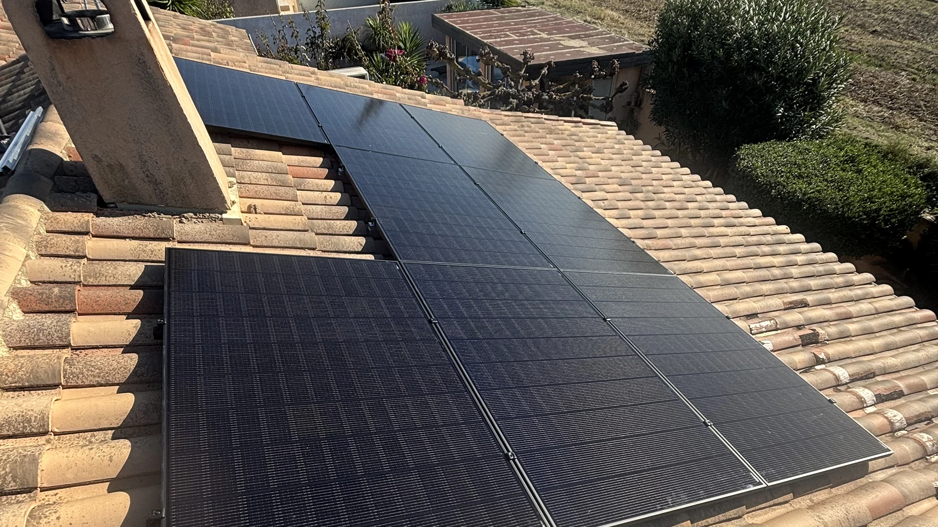 Installation panneaux photovoltaïque Micro Onduleur Atmoce à Narbonne